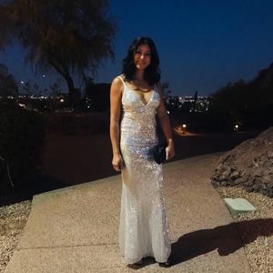 Meet your Posher, Fawn